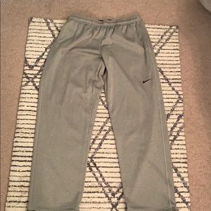Nike men’s sweatpants